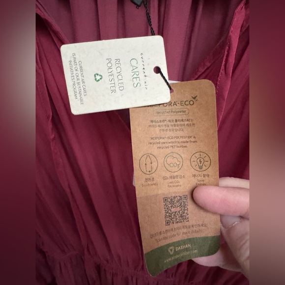 Current Air Long Sleeve Split Neck Dress - Picture 7 of 8